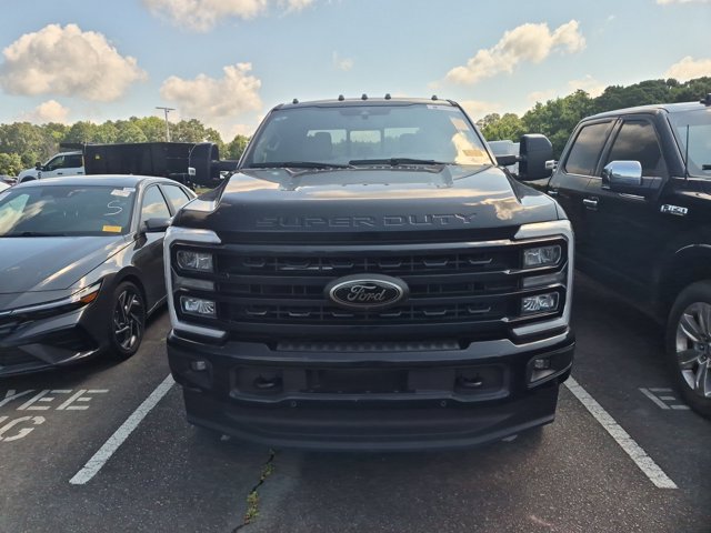 Certified 2024 Ford F350 Lariat w/ Lariat Ultimate Package AWD/4WD image 3