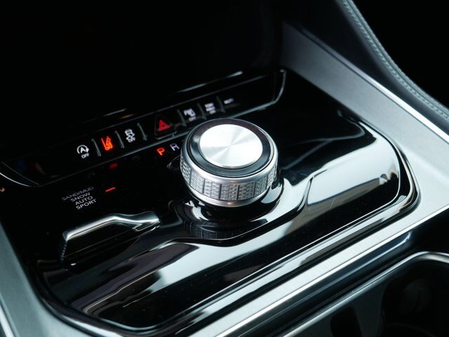Used 2024 Jeep Wagoneer Series II AWD/4WD image 28