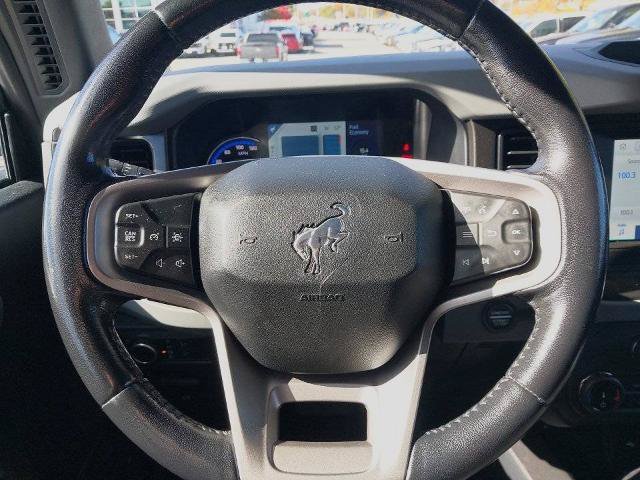 Certified 2022 Ford Bronco Black Diamond w/ Sasquatch Package AWD/4WD image 18