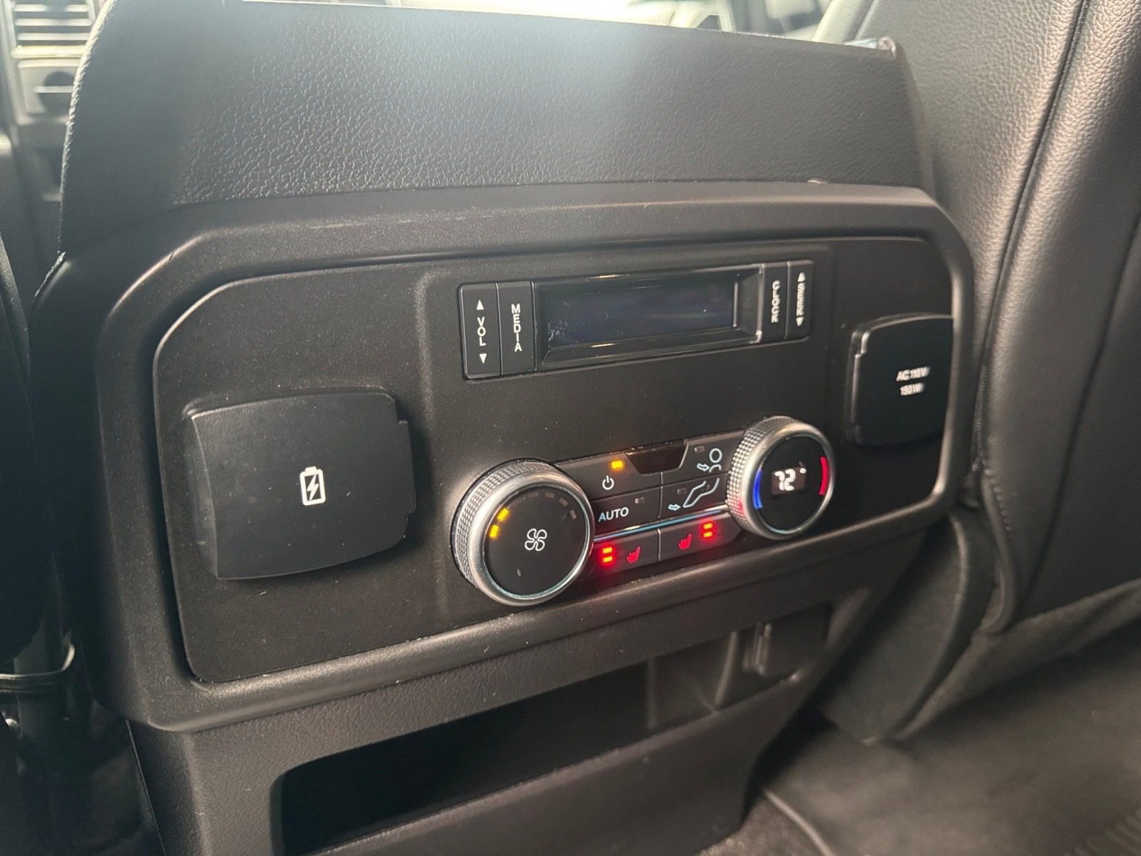 Certified 2019 Ford Expedition Limited image 18