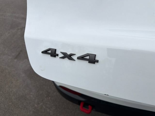 Used 2022 Jeep Compass Trailhawk w/ Trailhawk Convenience Group AWD/4WD image 22