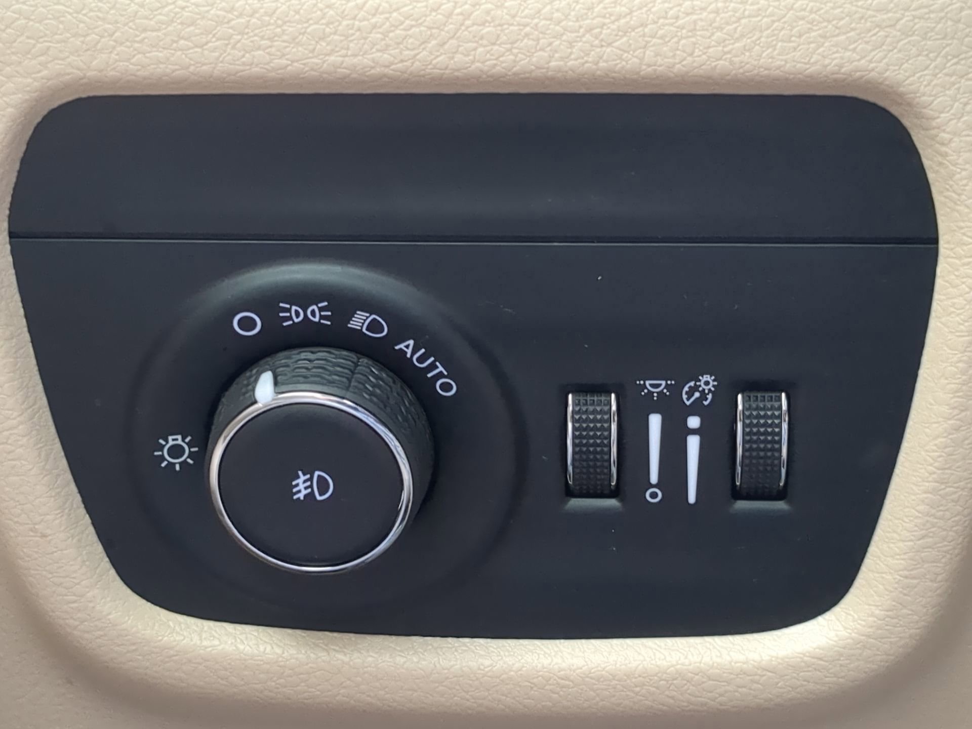 Used 2024 Jeep Grand Cherokee L Limited image 58