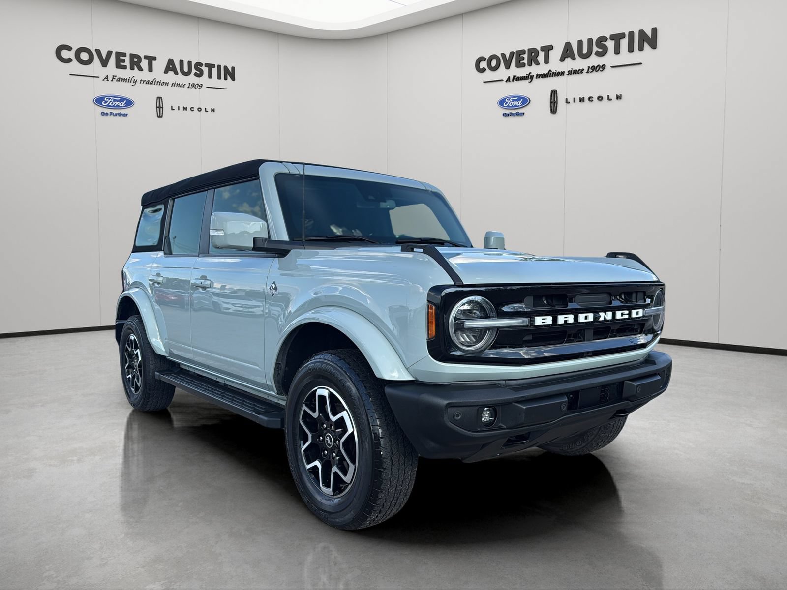 Certified 2023 Ford Bronco Outer Banks AWD/4WD image 7