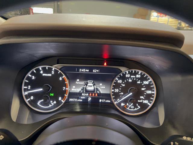 Used 2021 Nissan Rogue SV image 8