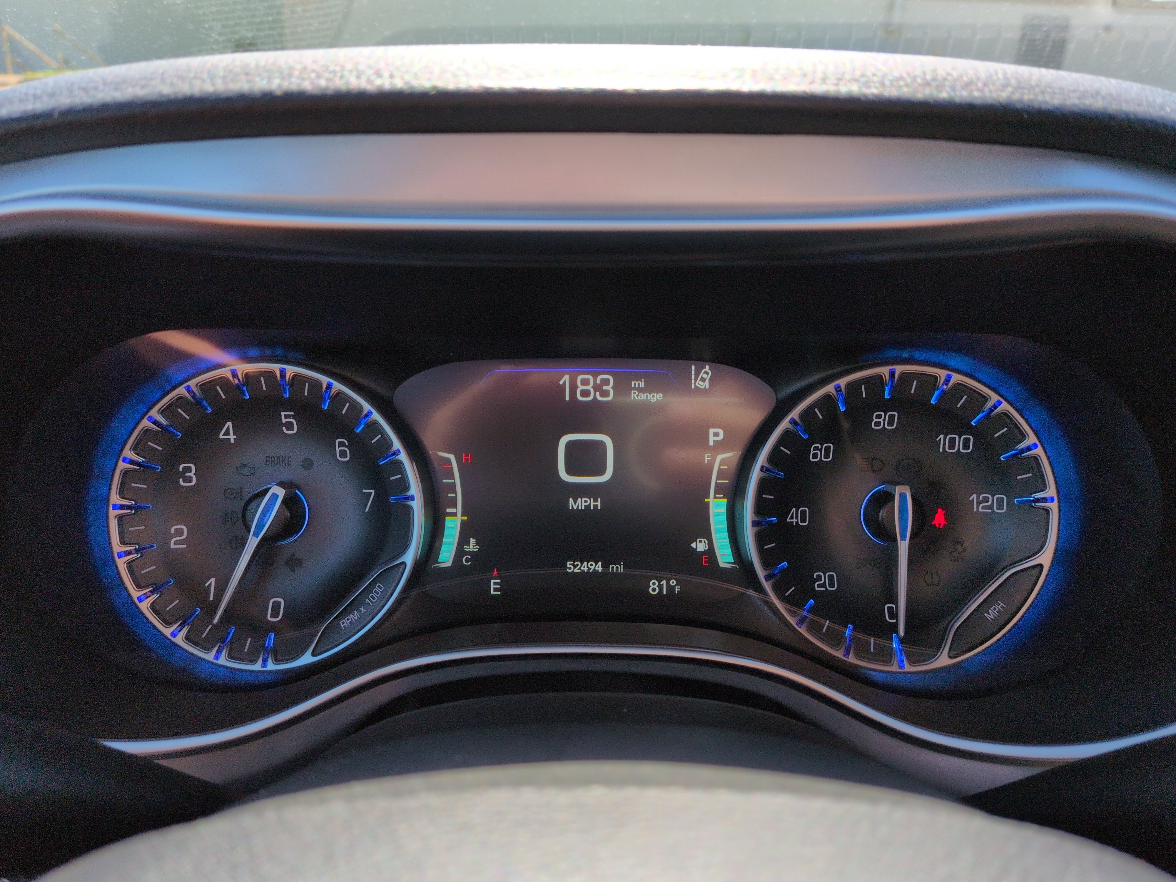 Used 2025 Chrysler Pacifica Limited FWD image 26