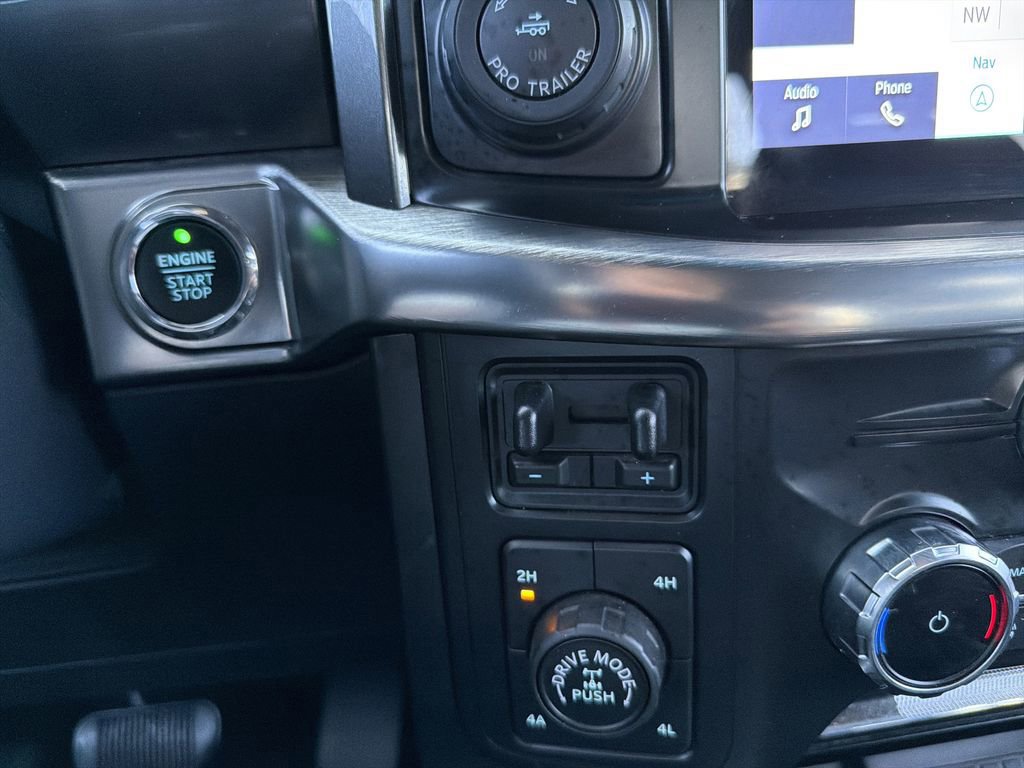 Certified 2022 Ford F150 Lariat w/ Equipment Group 502A High image 26