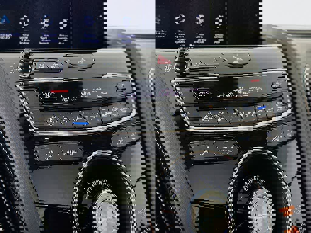 Used 2024 Acura RDX SH-AWD image 18