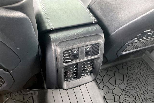 Certified 2025 Ford Bronco Badlands AWD/4WD image 32