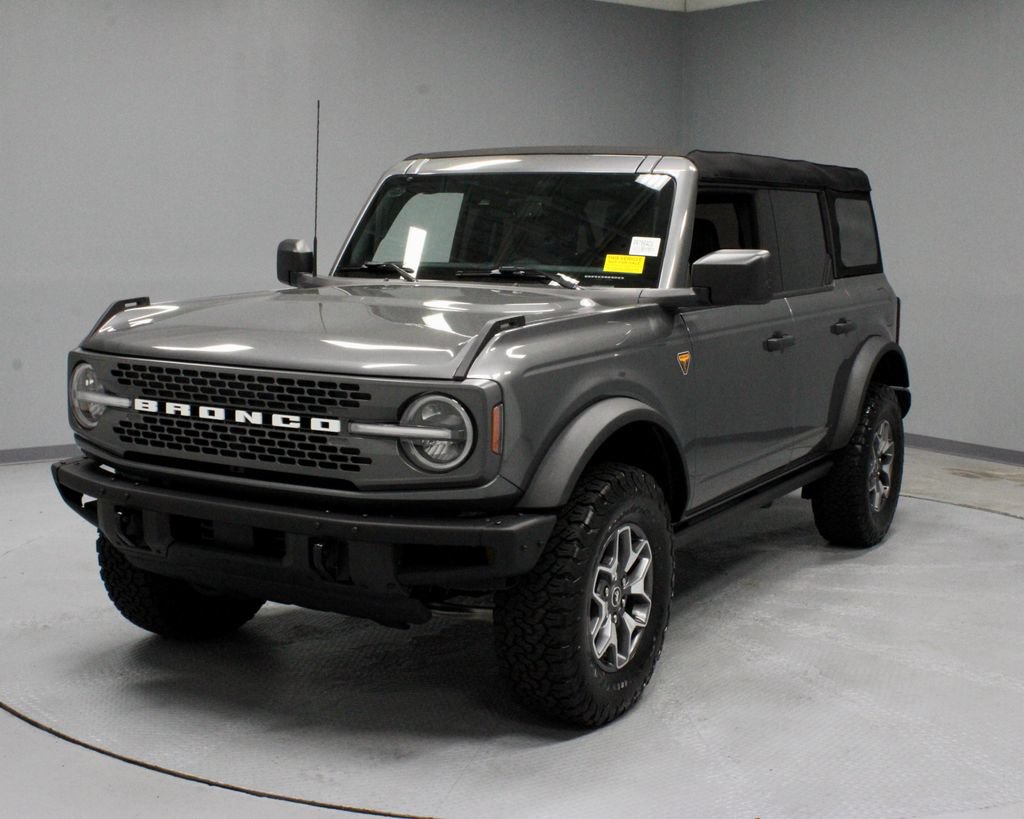 Certified 2024 Ford Bronco Badlands AWD/4WD image 8