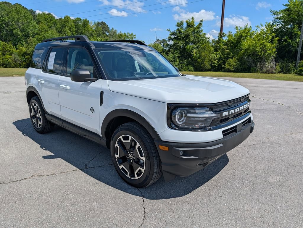 Certified 2024 Ford Bronco Sport Outer Banks w/ Tech Package AWD/4WD image 2