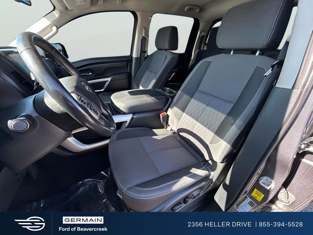 Used 2023 Nissan Titan SV w/ SV Convenience Package image 15
