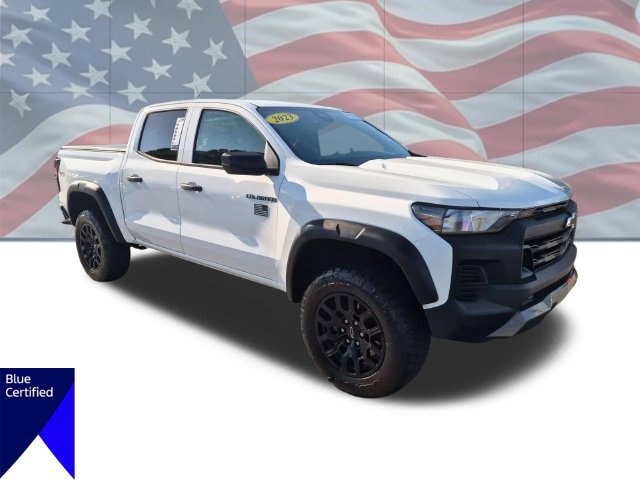 Used 2023 Chevrolet Colorado Trail Boss AWD/4WD image 2