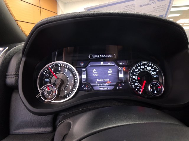 Used 2020 RAM 2500 Laramie w/ Night Edition AWD/4WD image 14