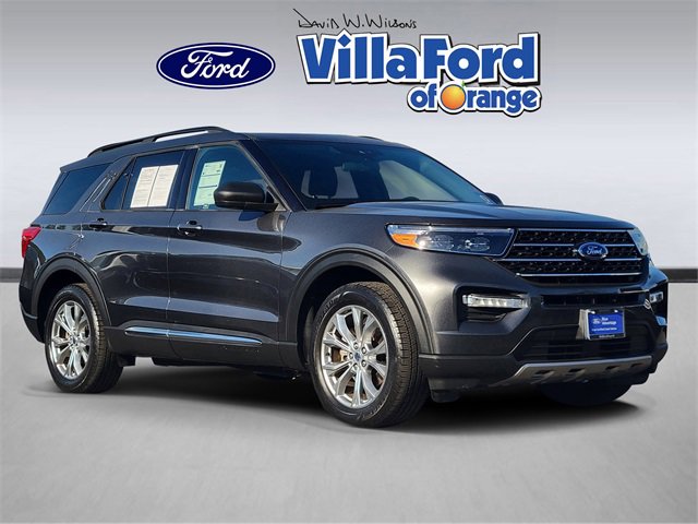 Certified 2020 Ford Explorer XLT w/ Equipment Group 202A image 1