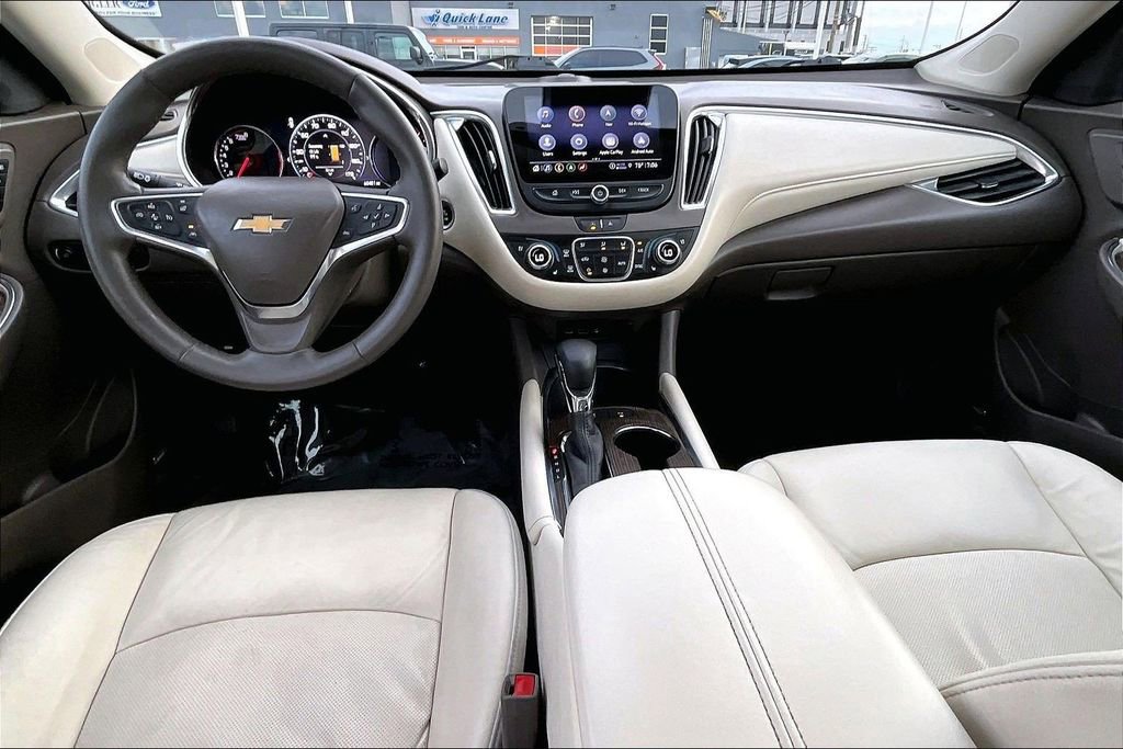 Used 2024 Chevrolet Malibu LT FWD image 14