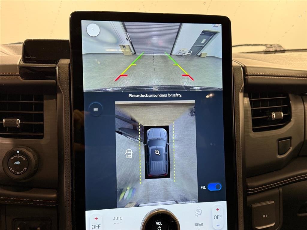 Certified 2022 Ford Expedition Platinum image 25