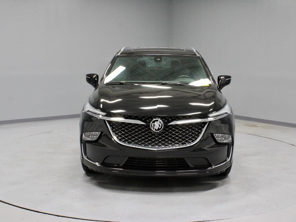 Used 2023 Buick Enclave Avenir w/ Avenir Technology Package AWD/4WD image 7