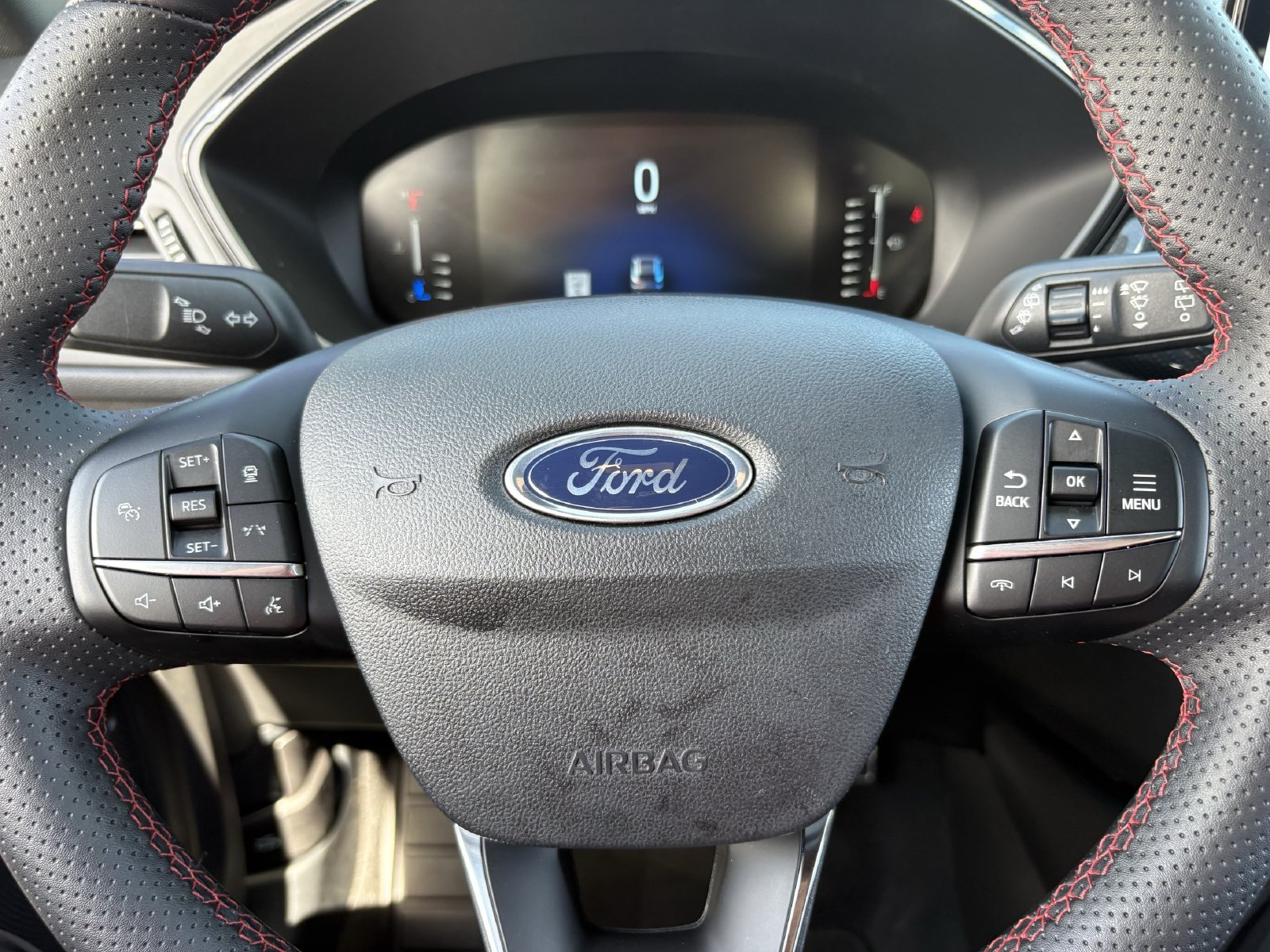 Certified 2024 Ford Escape ST-Line w/ Tech Pack #1 FWD image 36