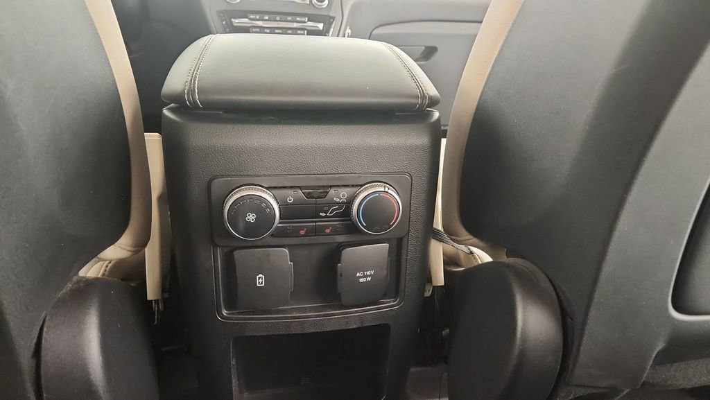 Certified 2020 Ford Explorer Limited w/ Class III Trailer Tow Package image 25