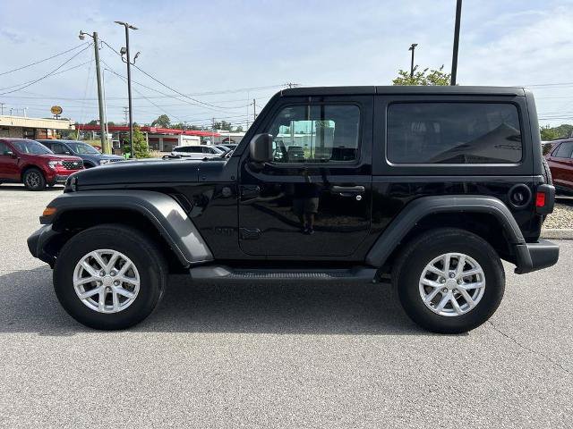 Used 2023 Jeep Wrangler Sport AWD/4WD image 6