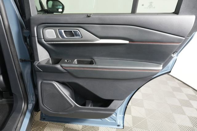 Certified 2025 Ford Explorer ST image 26