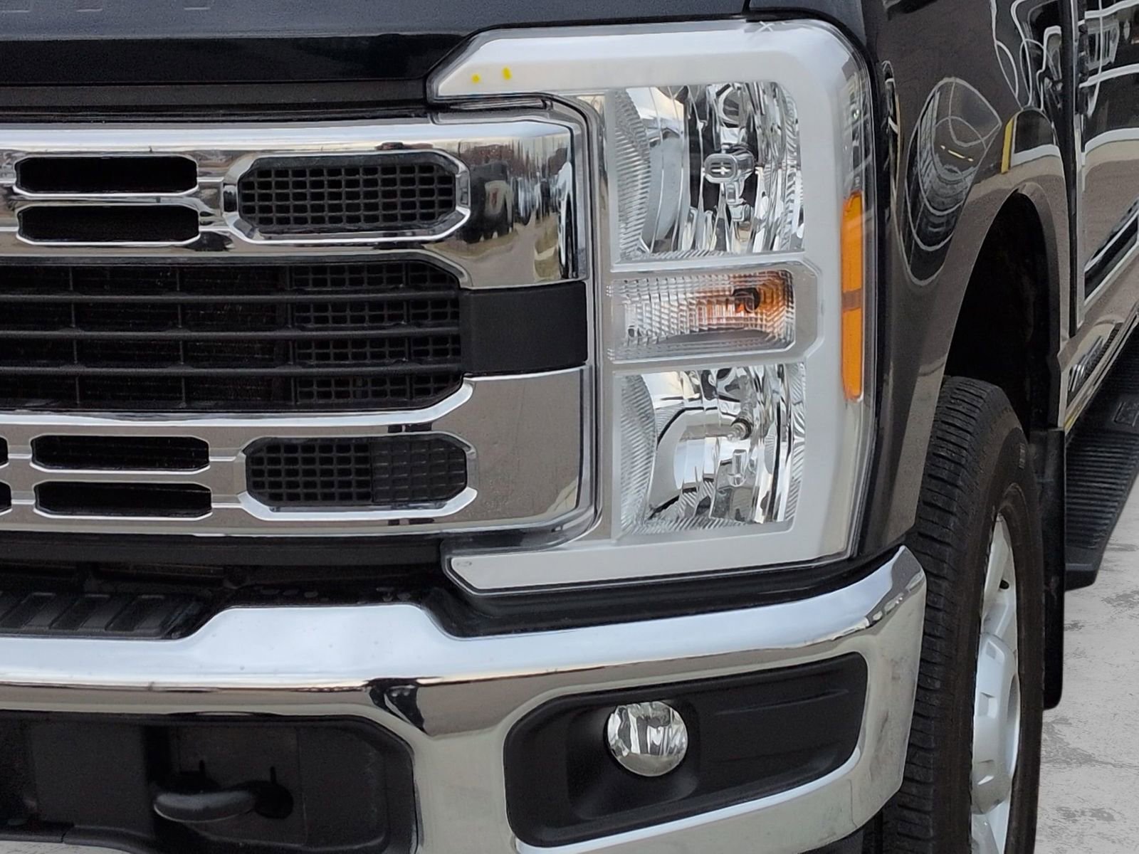 Certified 2023 Ford F250 XLT image 13