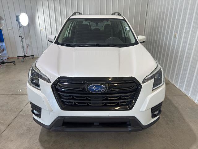 Used 2022 Subaru Forester Premium AWD/4WD image 25