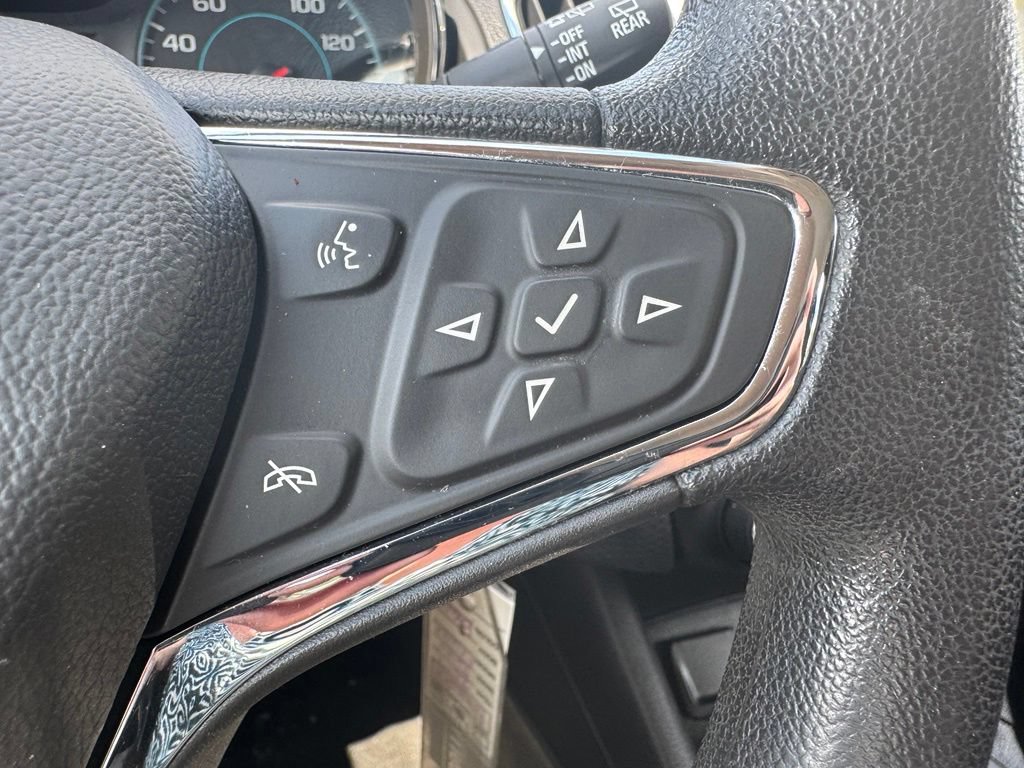 Used 2017 Chevrolet Cruze LT FWD image 33