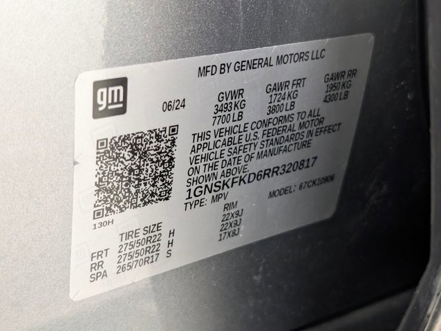 Used 2024 Chevrolet Suburban Premier AWD/4WD image 27