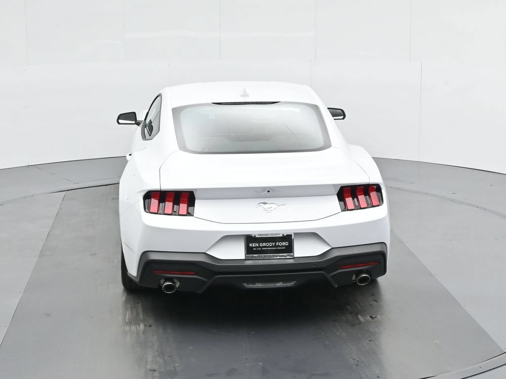 Certified 2025 Ford Mustang Coupe RWD image 40