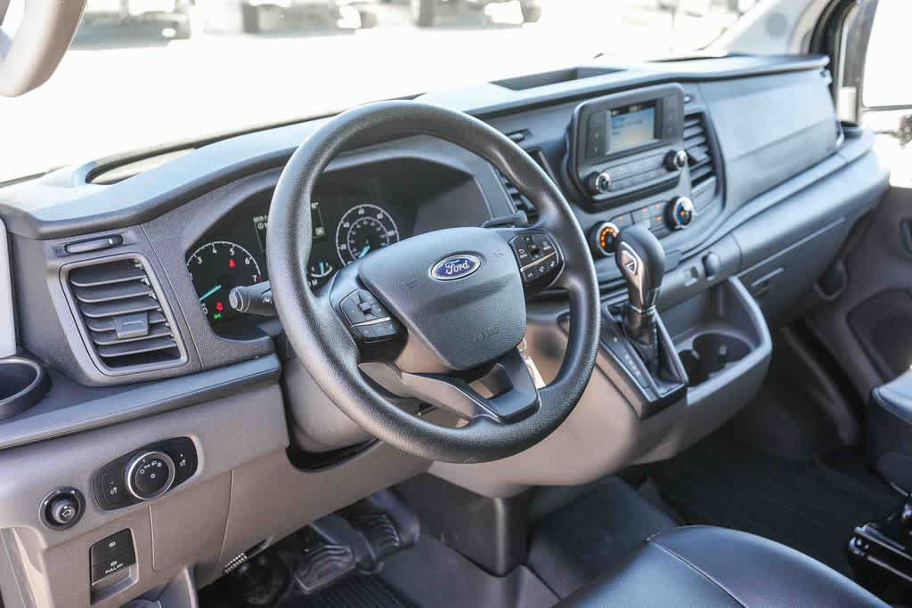 Certified 2025 Ford Transit 150 Low Roof RWD image 12