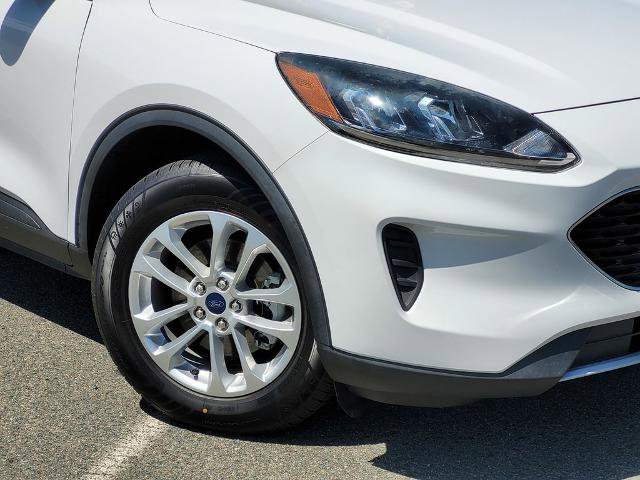 Certified 2022 Ford Escape SE FWD image 9