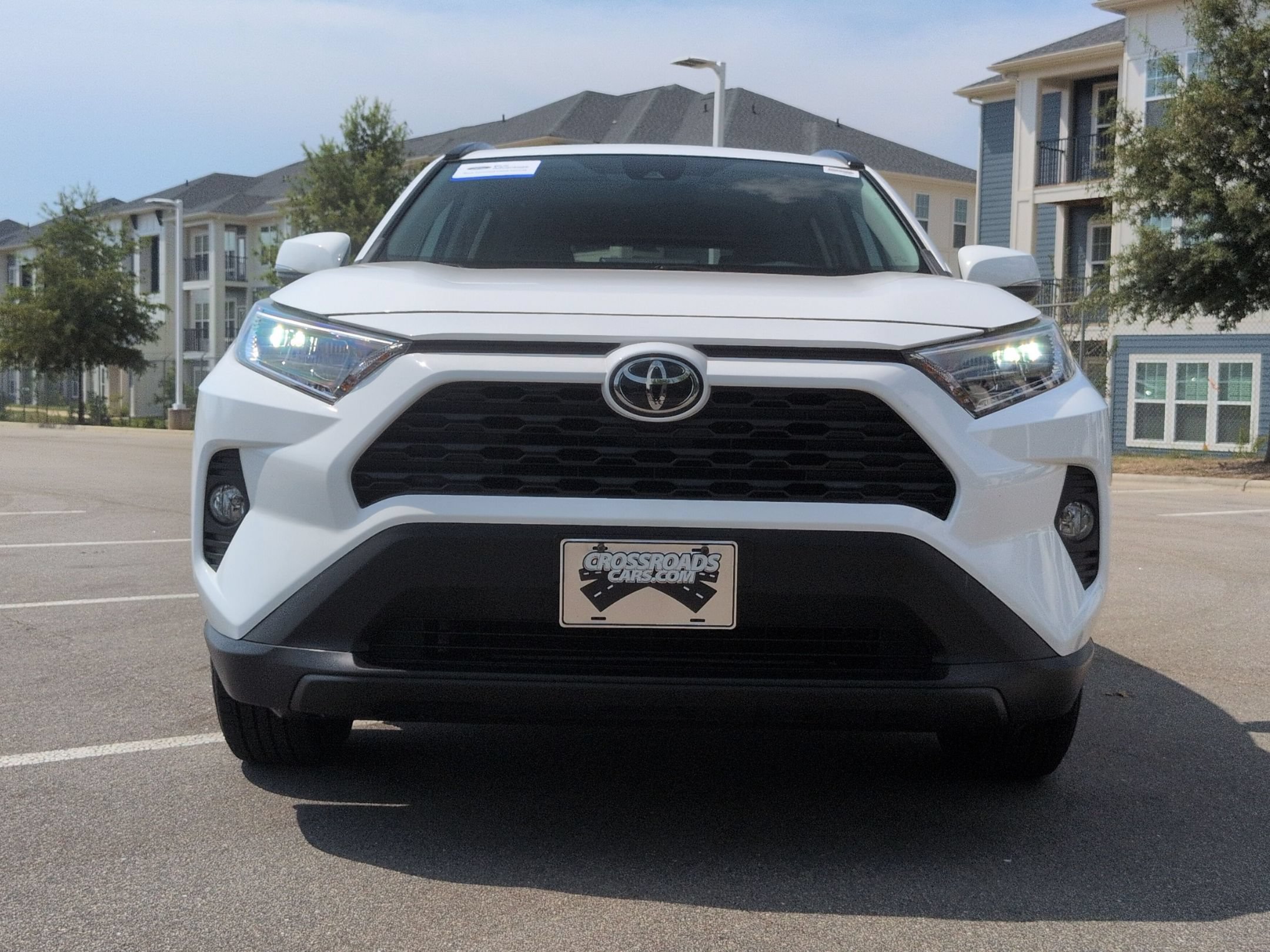 Used 2019 Toyota RAV4 XLE FWD image 9