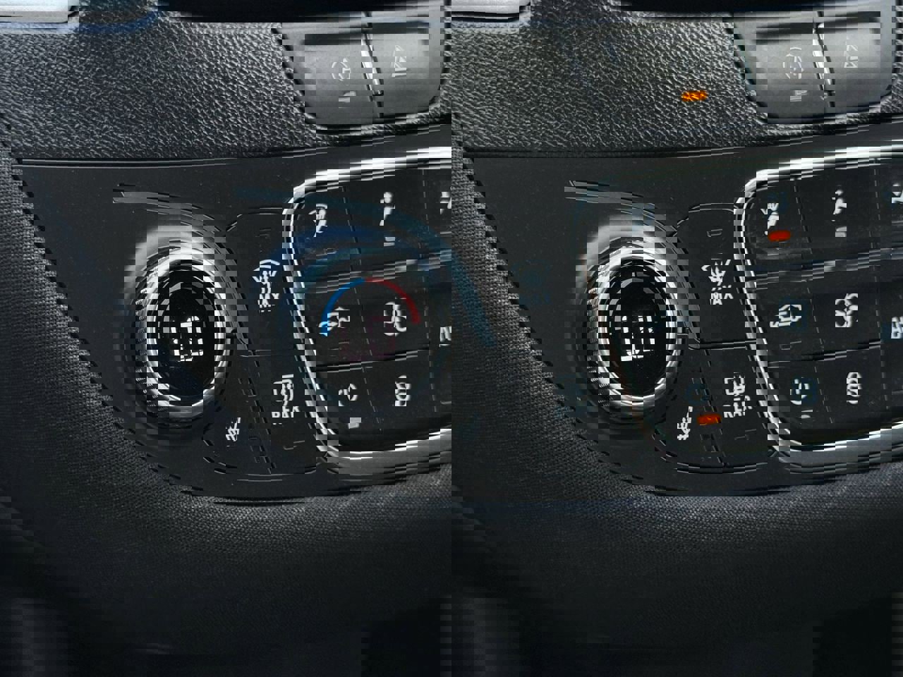 Used 2024 Chevrolet Malibu LT image 19