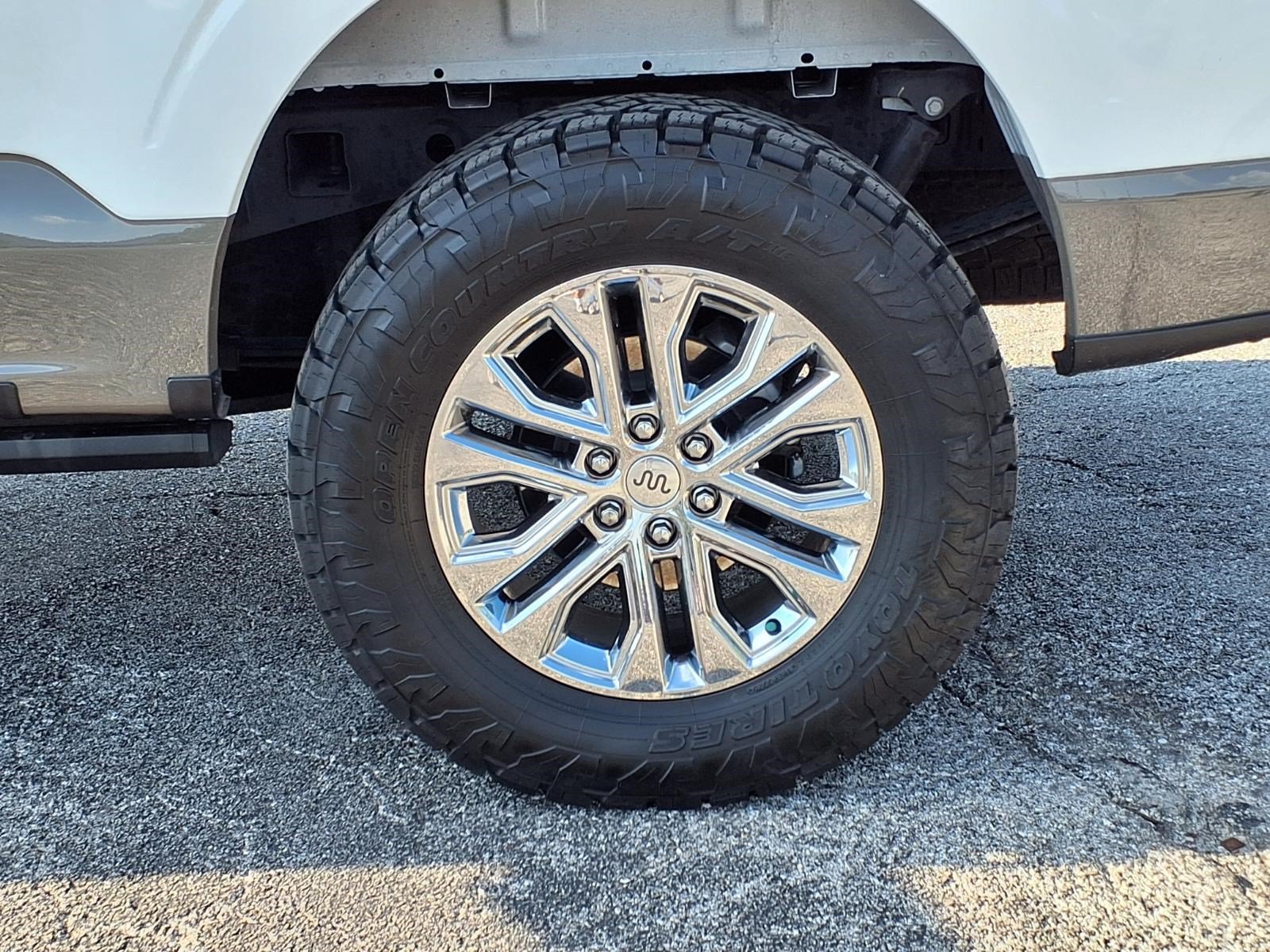 Certified 2025 Ford F150 King Ranch w/ FX4 Off-Road Package AWD/4WD image 10