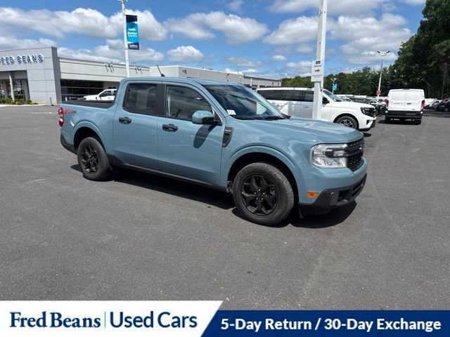 Certified 2022 Ford Maverick XLT w/ Equipment Group 300A Standard AWD/4WD image 1