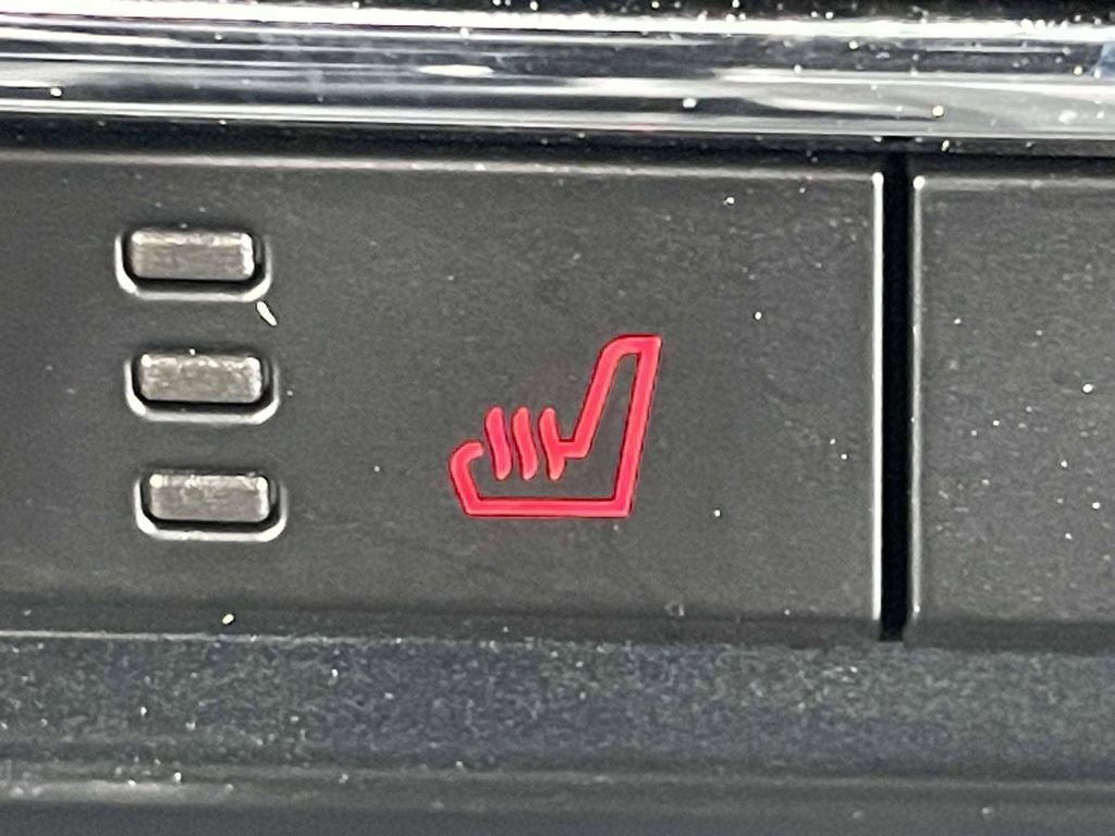 Certified 2025 Ford F150 Lightning XLT image 19