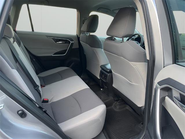 Used 2021 Toyota RAV4 XLE image 13