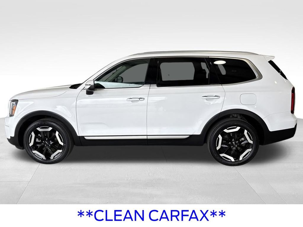 Used 2025 Kia Telluride S FWD image 2