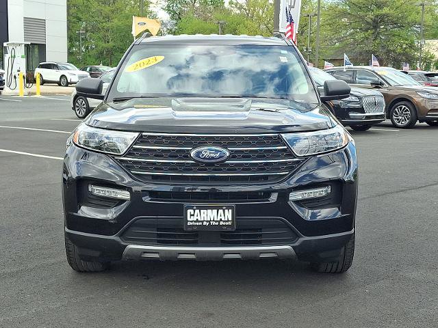 Certified 2023 Ford Explorer XLT w/ Equipment Group 202A AWD/4WD image 2