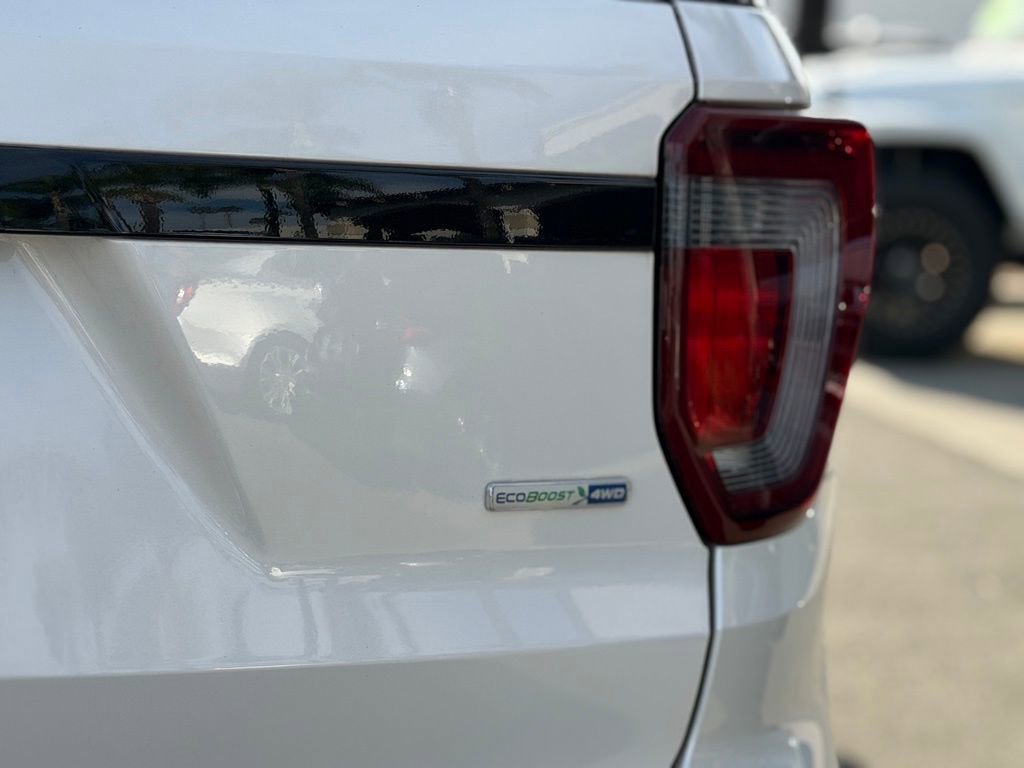 Certified 2018 Ford Explorer Sport w/ Equipment Group 401A image 12