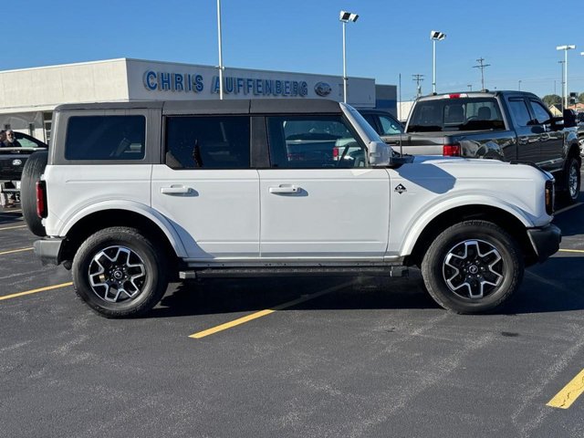Certified 2024 Ford Bronco Outer Banks AWD/4WD image 1