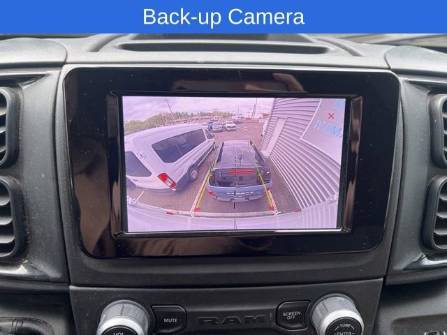 Used 2025 RAM ProMaster 2500 w/ Convenience Group FWD image 11