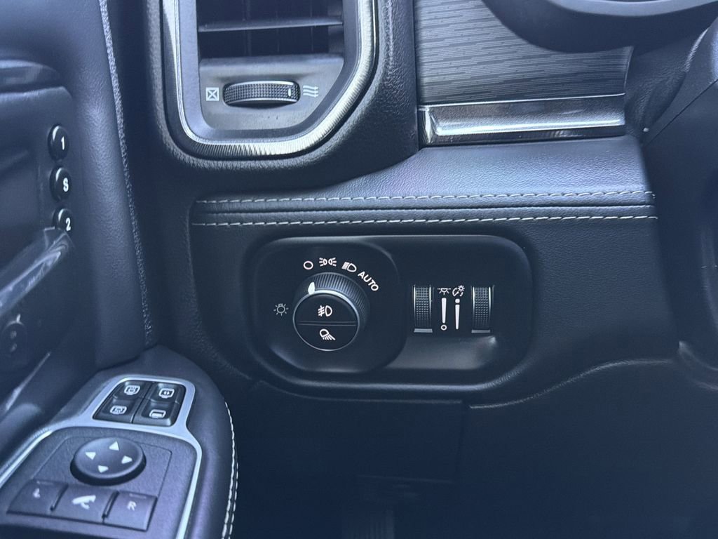 Used 2024 RAM 2500 Rebel w/ Safety Group AWD/4WD image 28