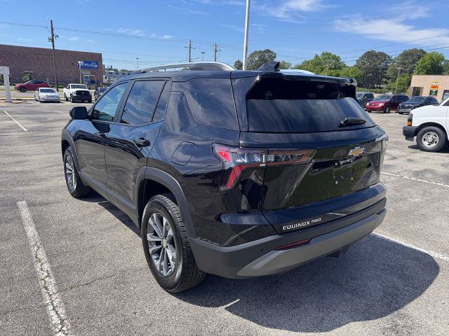 Used 2025 Chevrolet Equinox LT w/ Convenience Package II AWD/4WD image 5