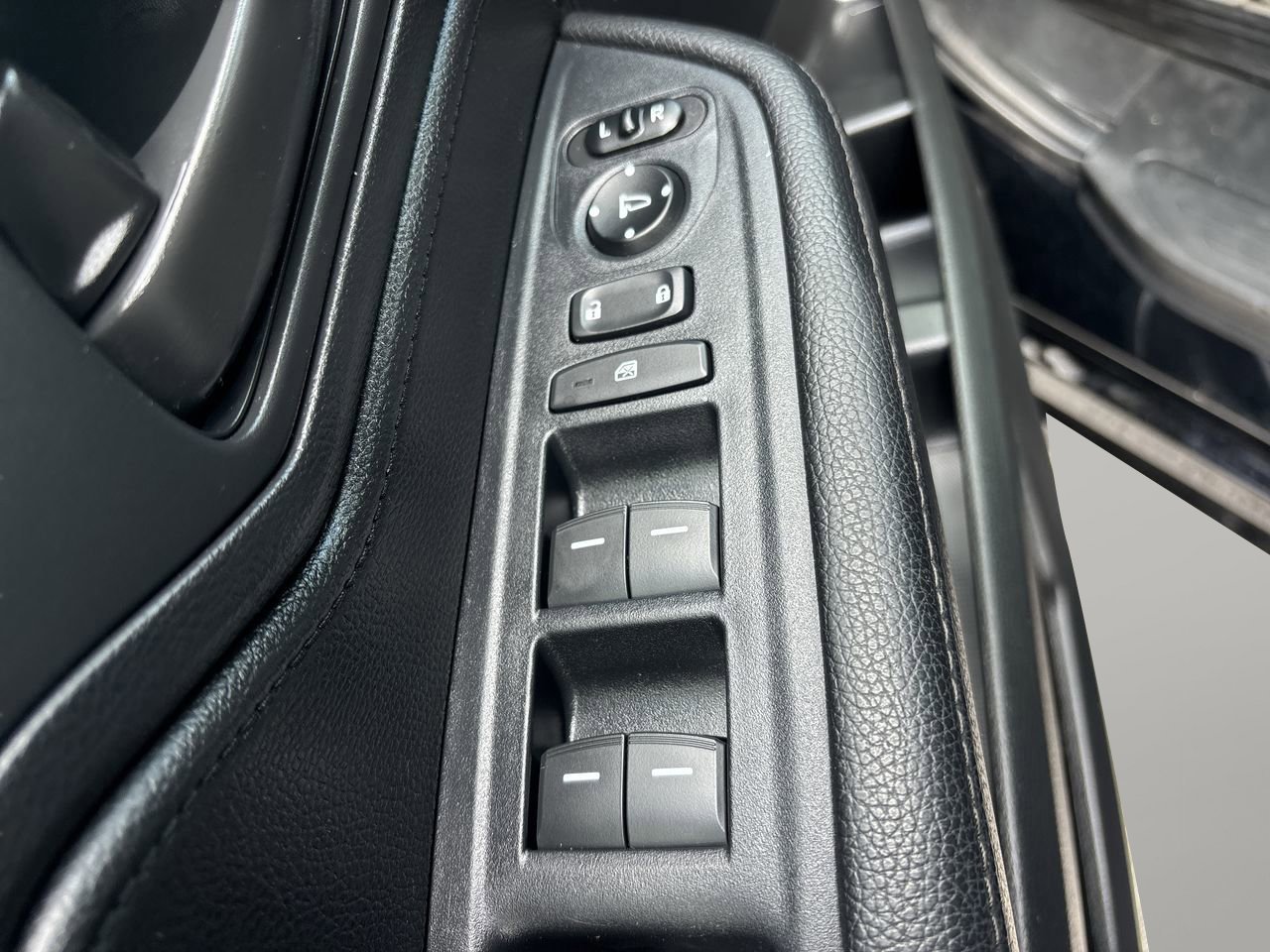 Used 2024 Honda Odyssey Sport image 25