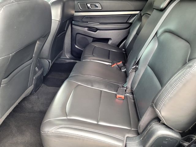 Certified 2019 Ford Explorer XLT w/ Equipment Group 202A FWD image 13