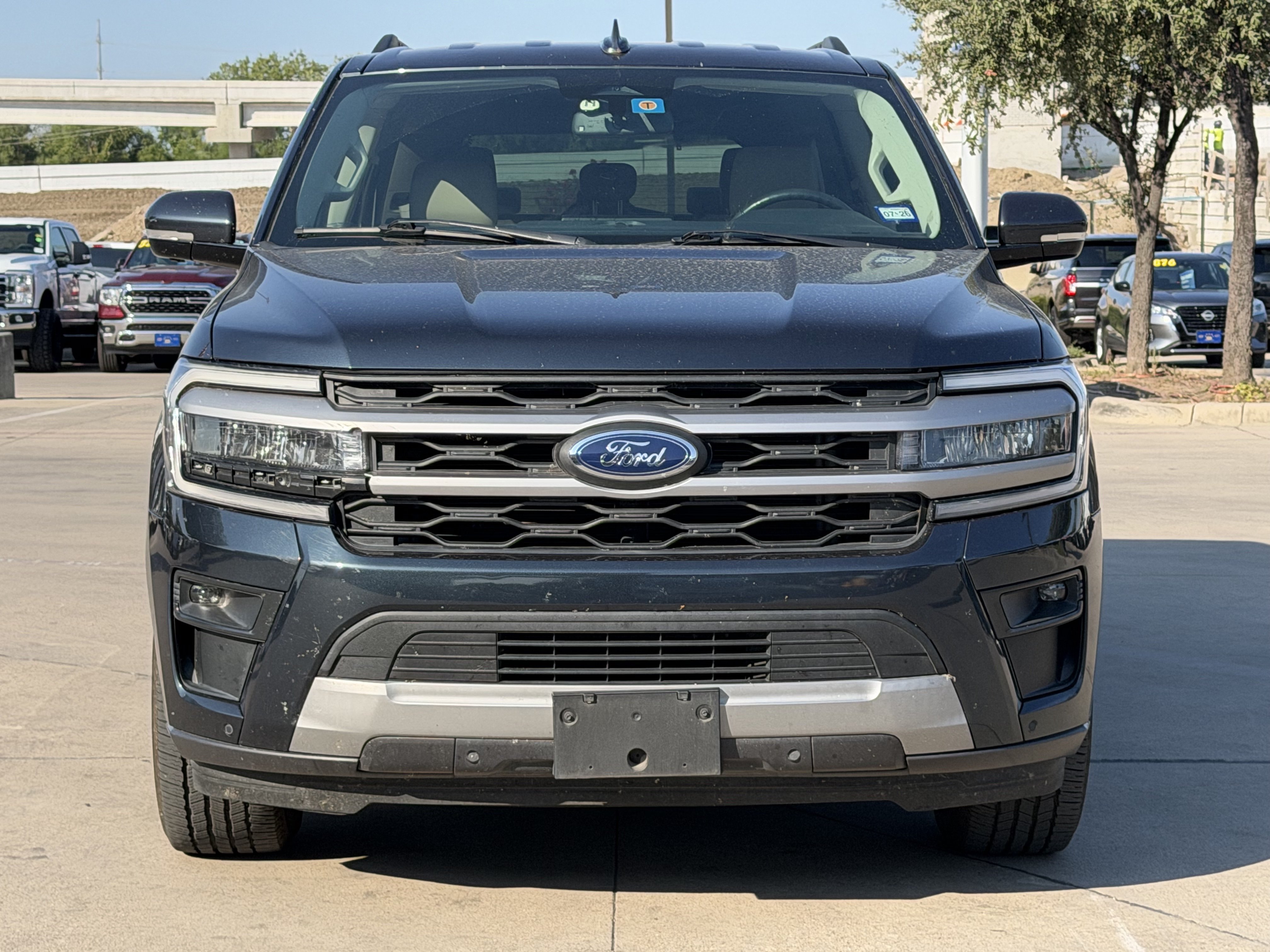 Certified 2022 Ford Expedition XLT RWD image 8