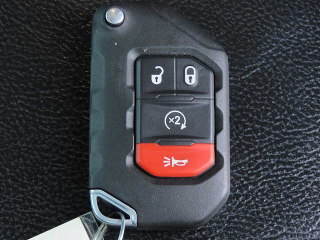 Used 2019 Jeep Wrangler Unlimited Sahara w/ Quick Order Package 24M Moab image 37