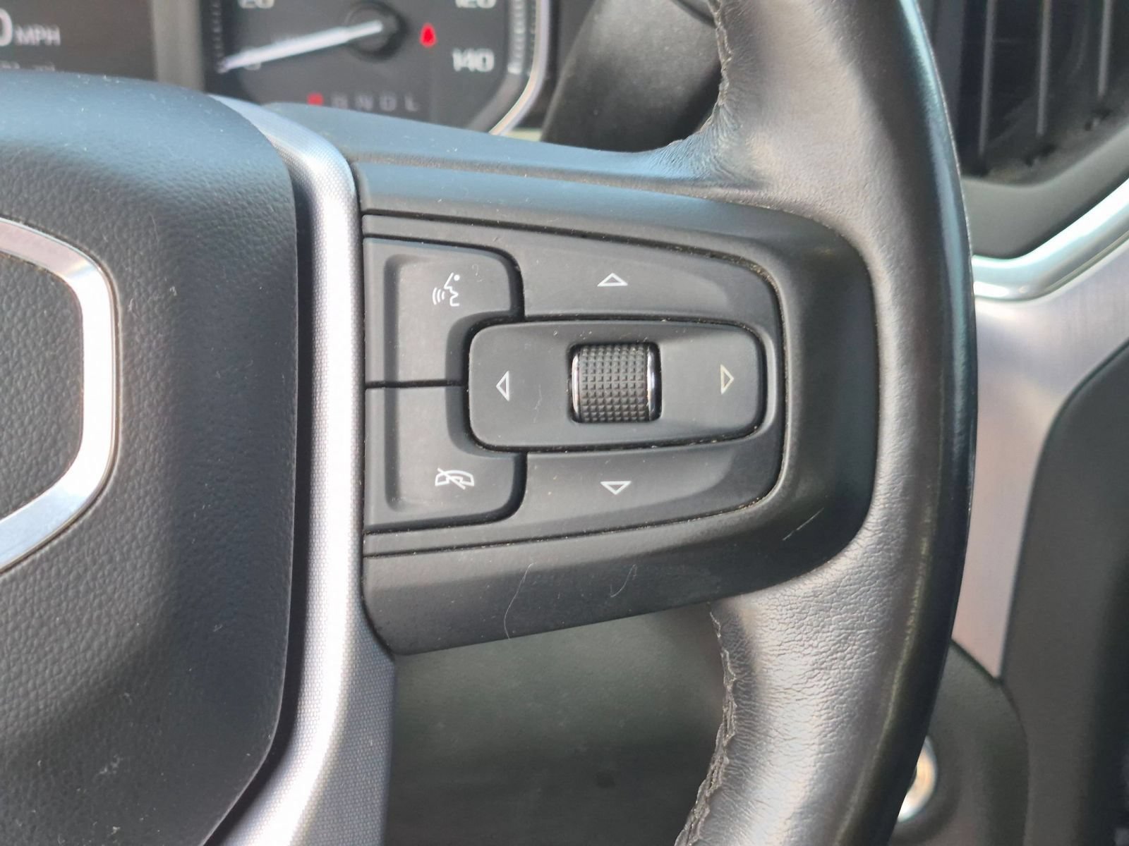 Used 2019 GMC Sierra 1500 SLT w/ SLT Premium Plus Package AWD/4WD image 21